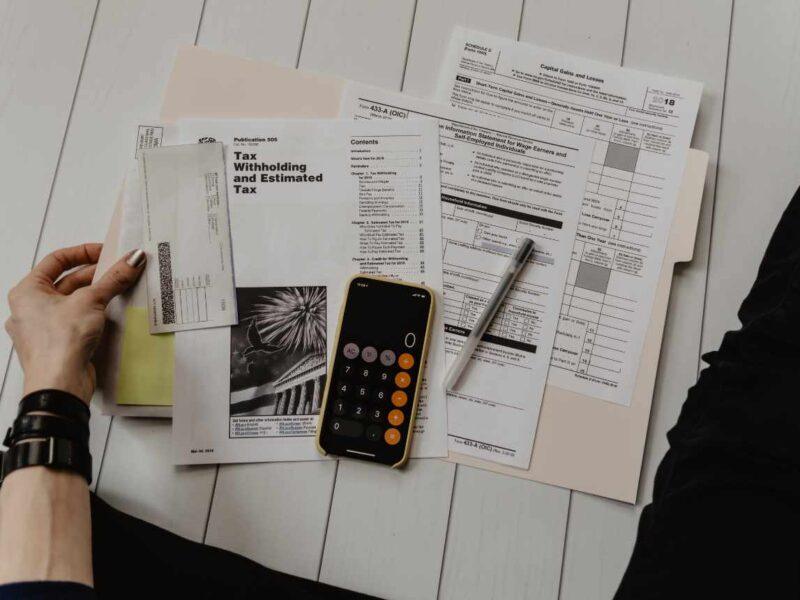 WHO_IS_RESPONSIBLE_FOR_OUTSTANDING_CHARGES_OF_STRATA_PARCELS–ORIGINAL_OR_SUBSEQUENT_PURCHASER-800×600
